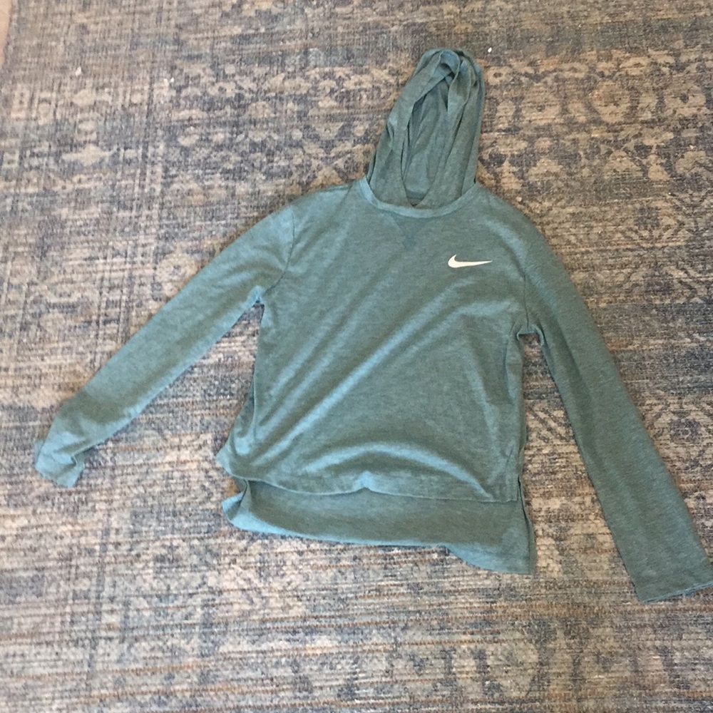 Nike girls long top